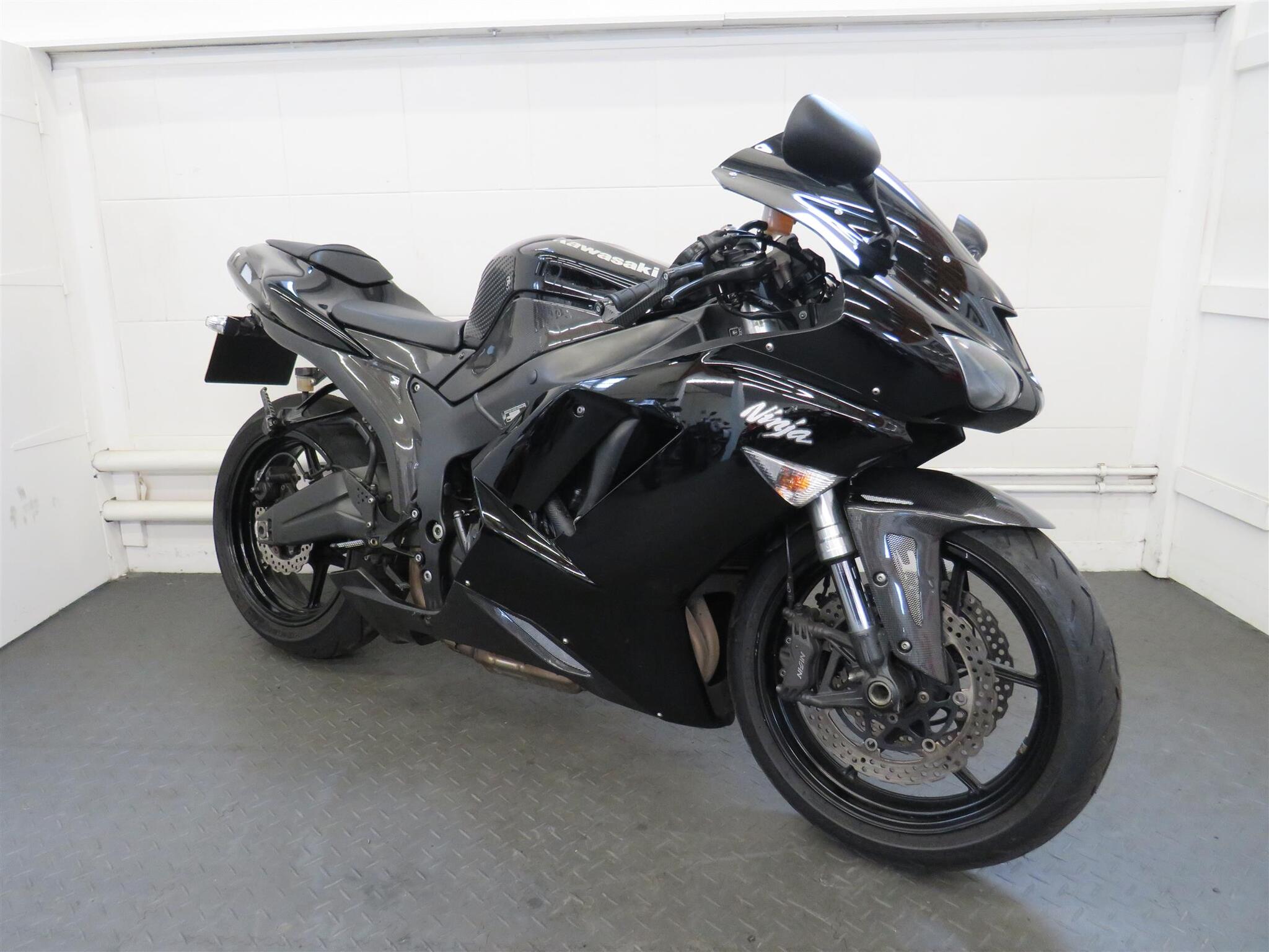 Kawasaki Ninja ZX-6R bikes for sale | AutoTrader Bikes